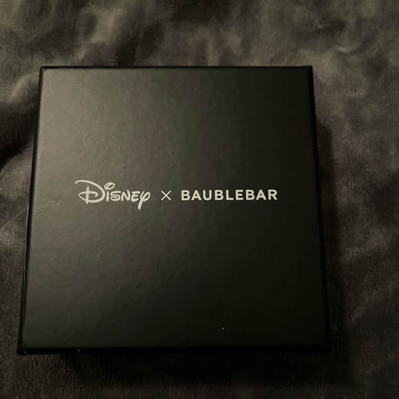 Baublebar Disney Goofy Earrings - Picture 4 of 4
